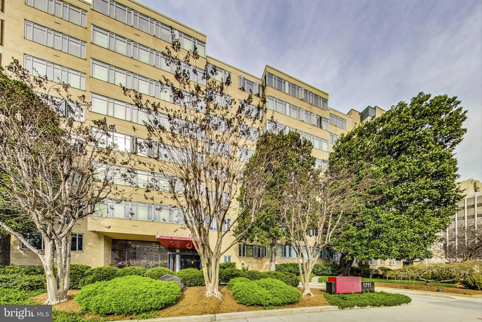 1711 Massachusetts Ave NW #131
