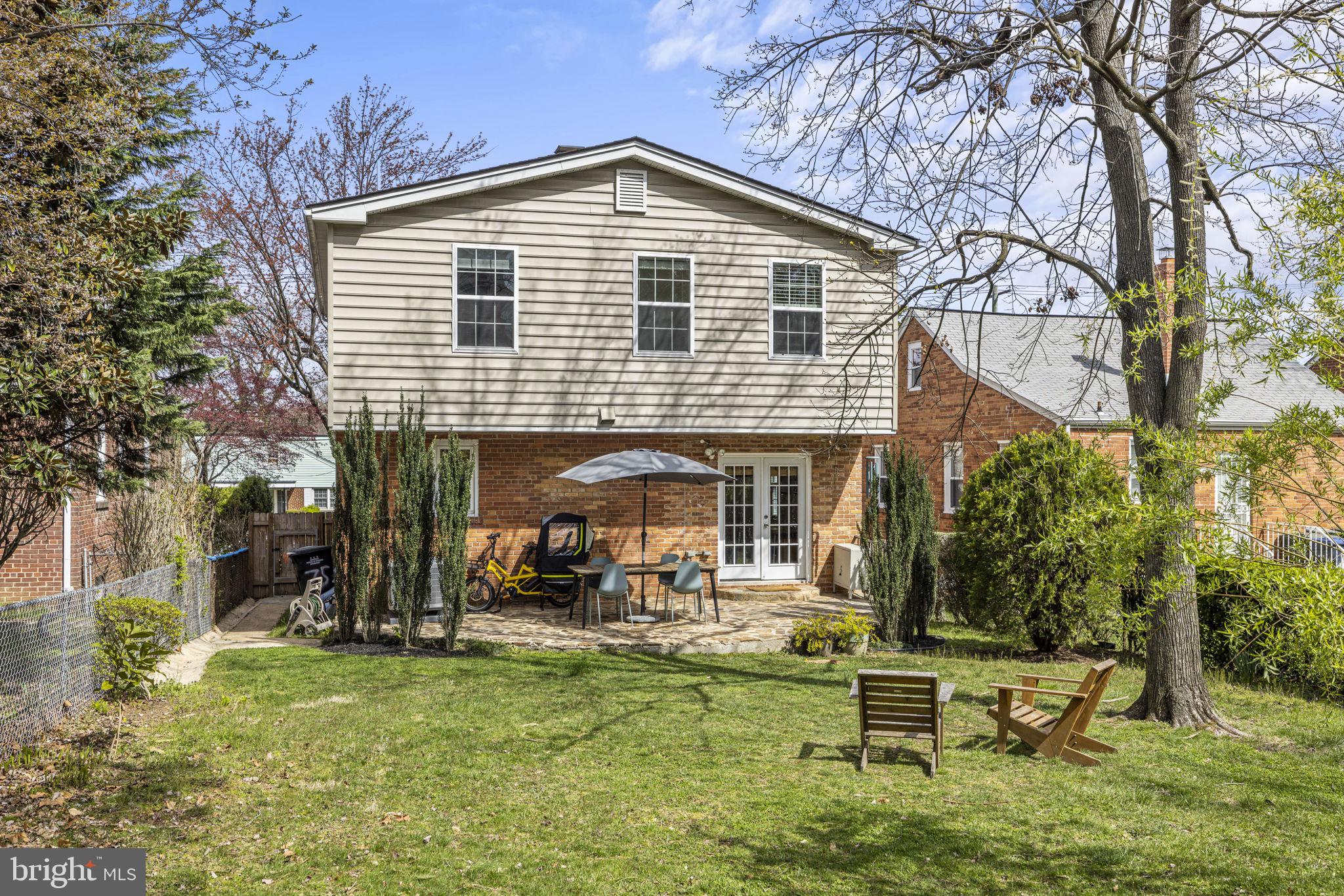 75 Sheridan St NE