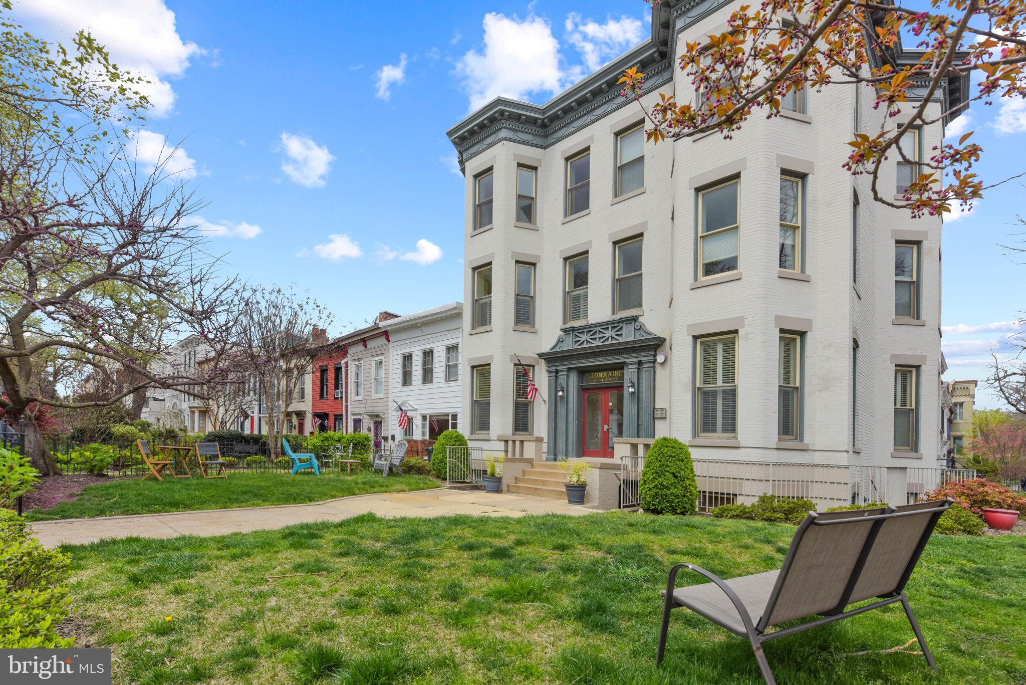 424 E Capitol St NE #3