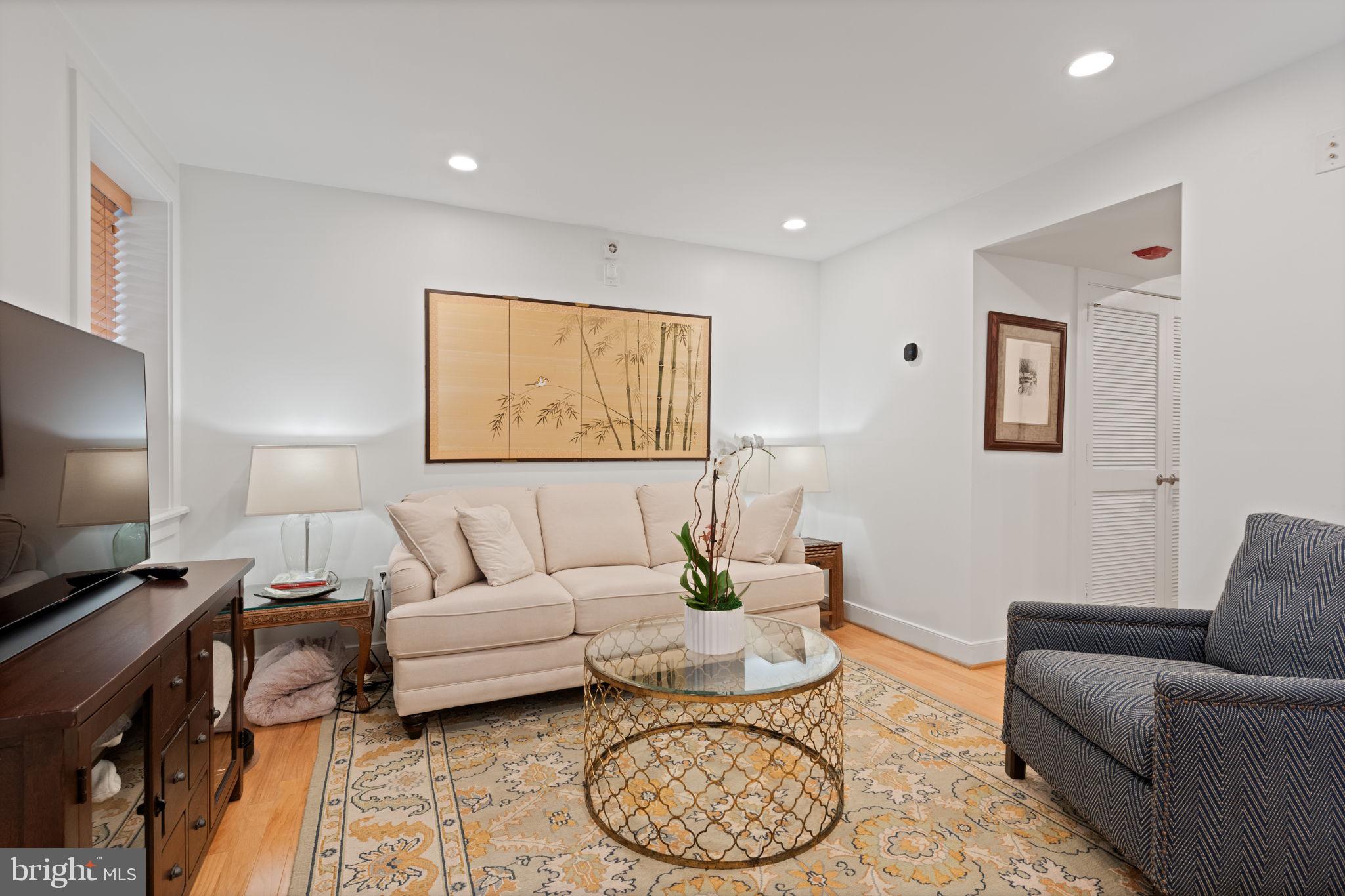 424 E Capitol St NE #3