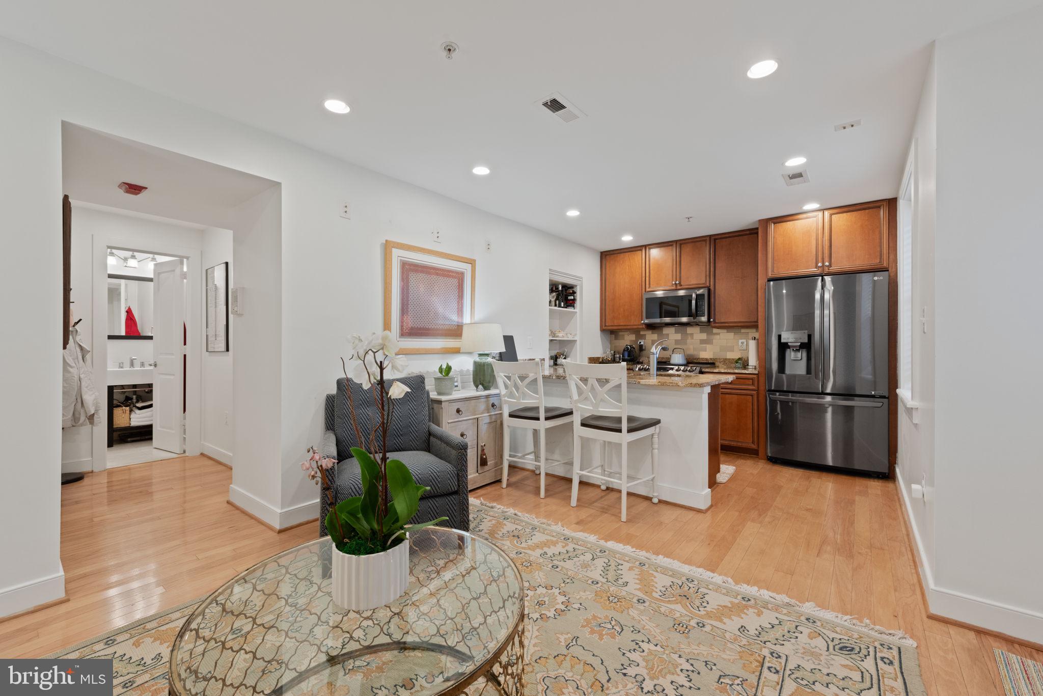 424 E Capitol St NE #3