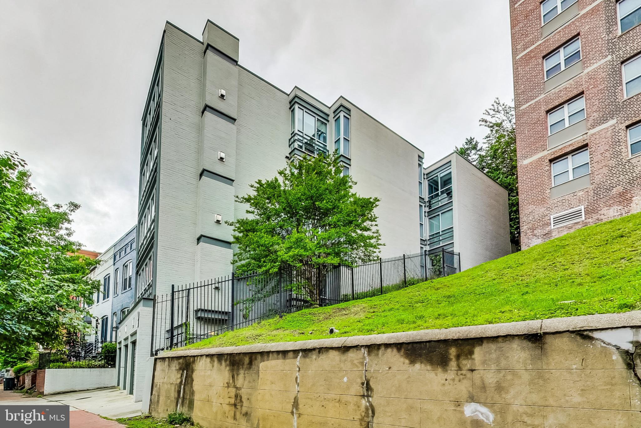 1441 Florida Ave NW #3a