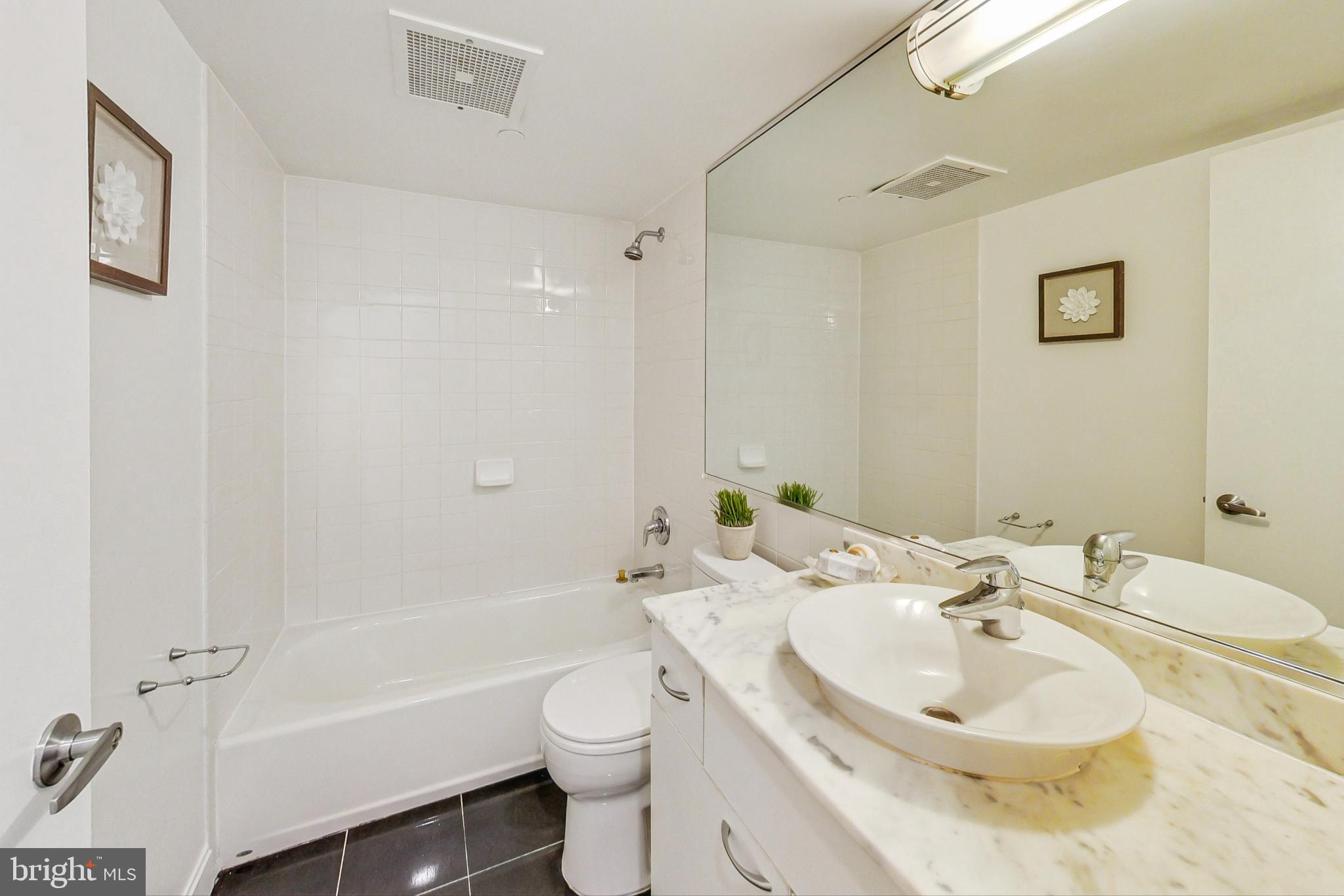 1441 Florida Ave NW #3a