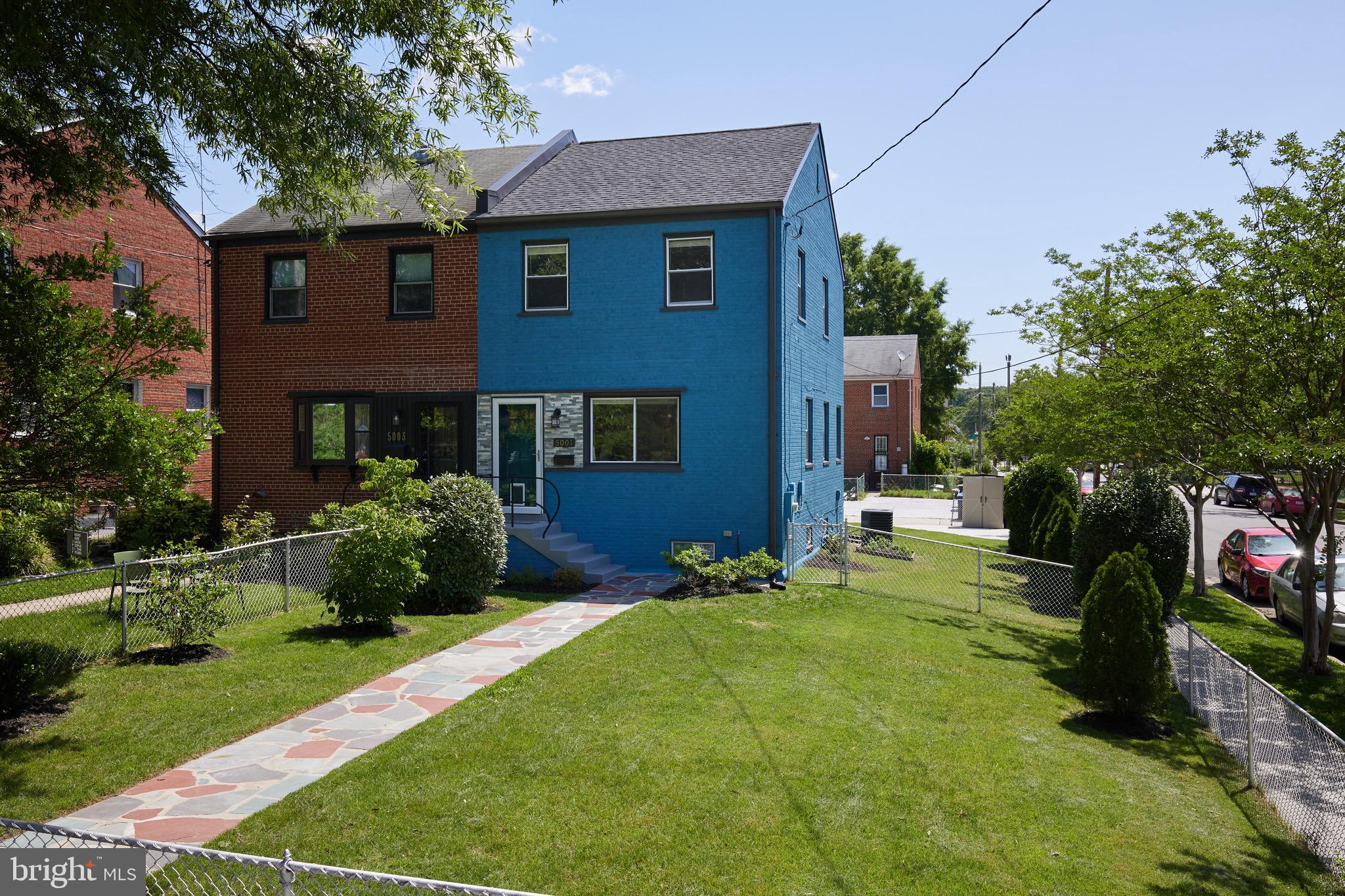 5001 11TH ST NE