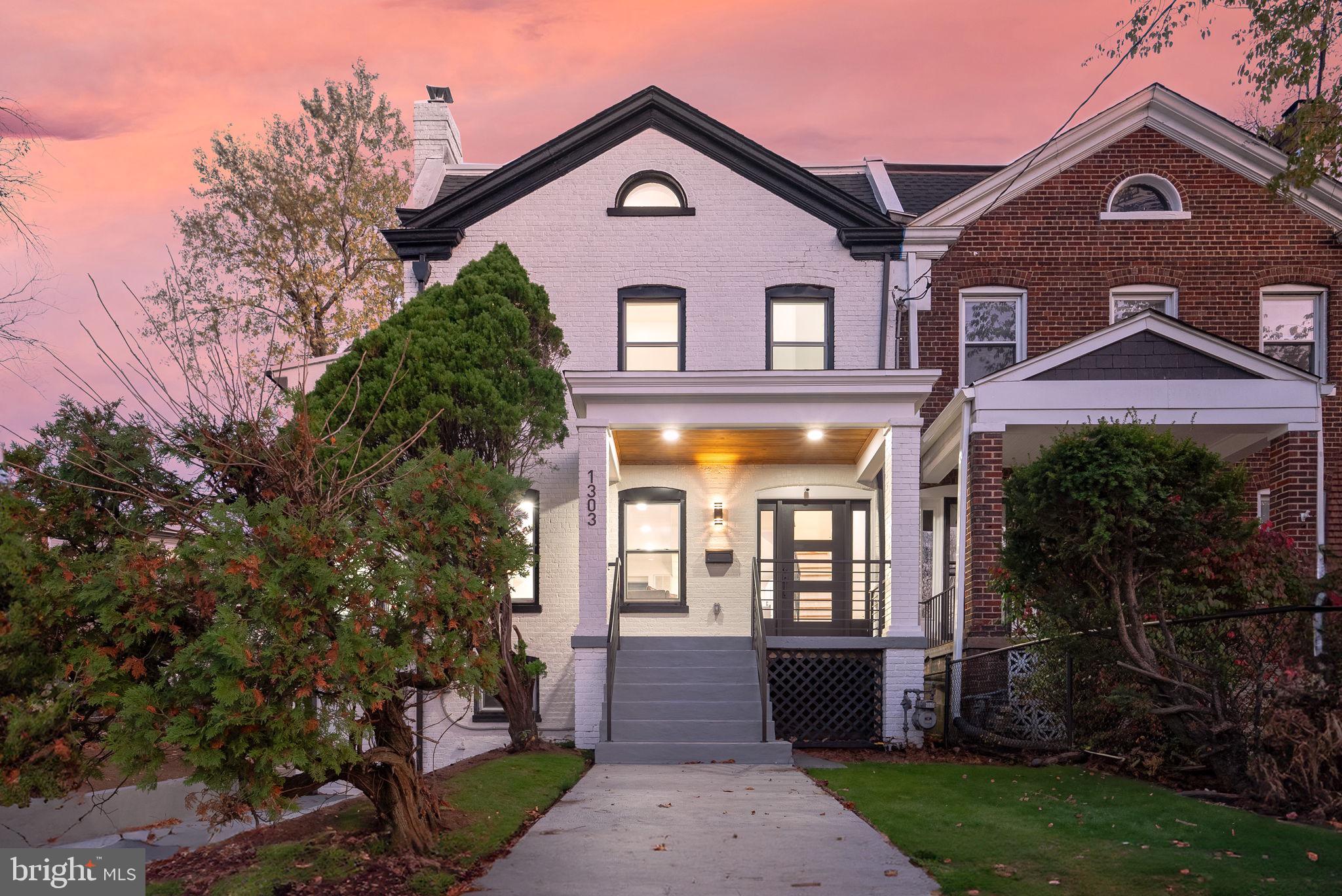 1303 Michigan Ave NE