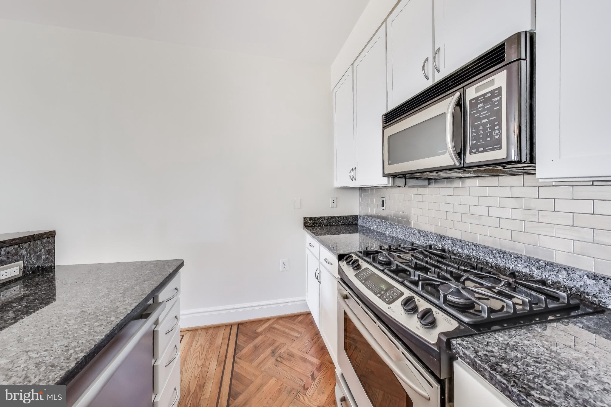1419 Clifton St NW #302