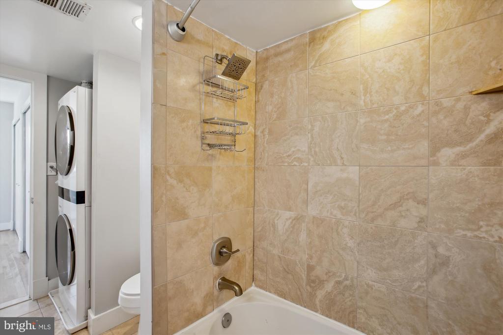 2600 SHERMAN AVE NW #301
