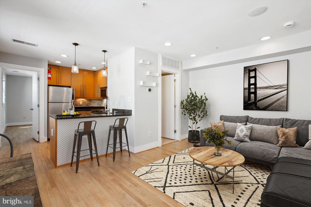 2600 SHERMAN AVE NW #301