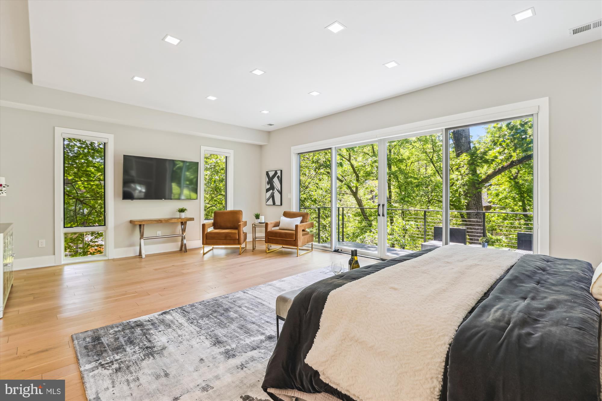 5706 NEVADA AVENUE NW