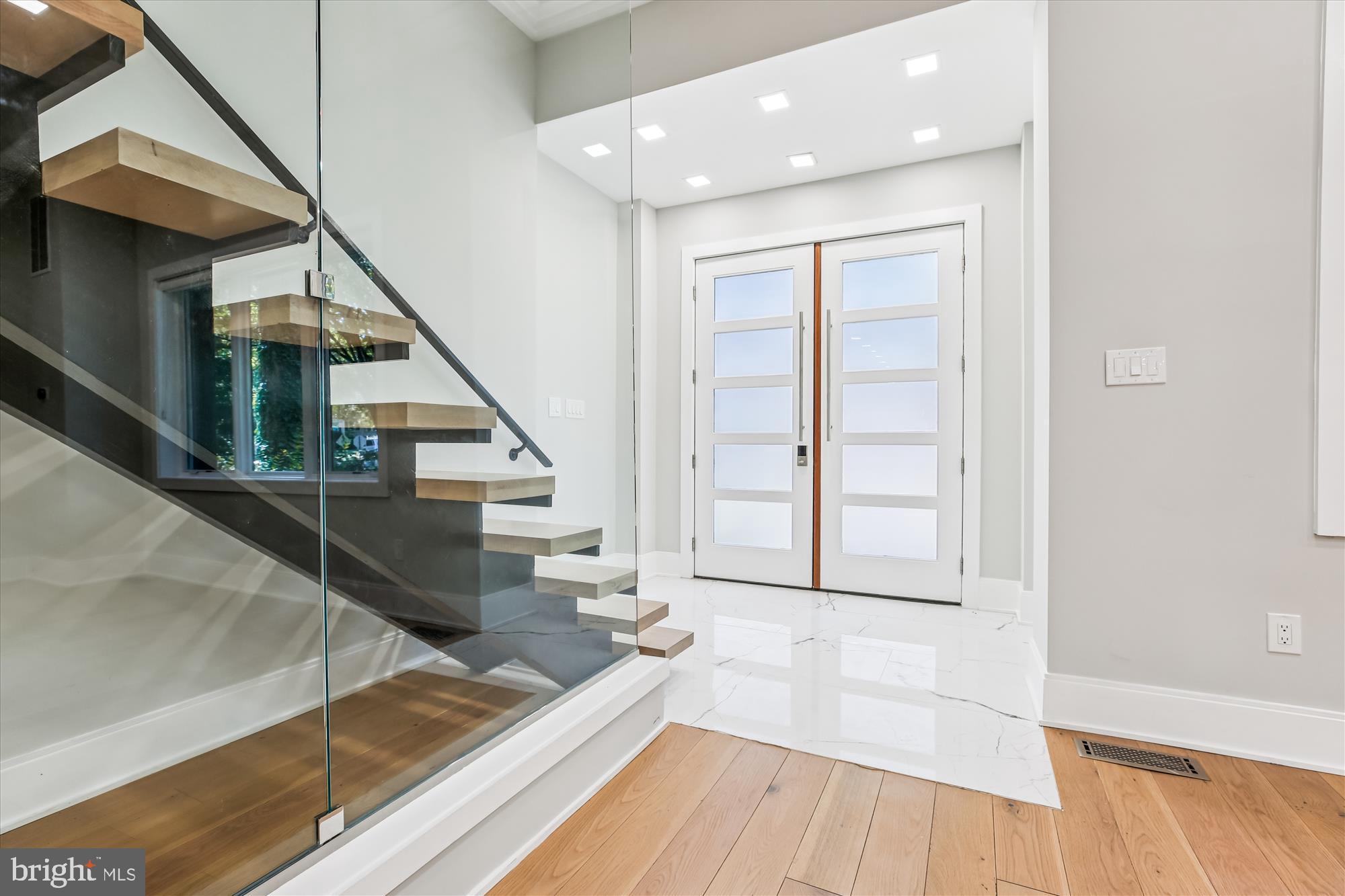 5706 NEVADA AVENUE NW