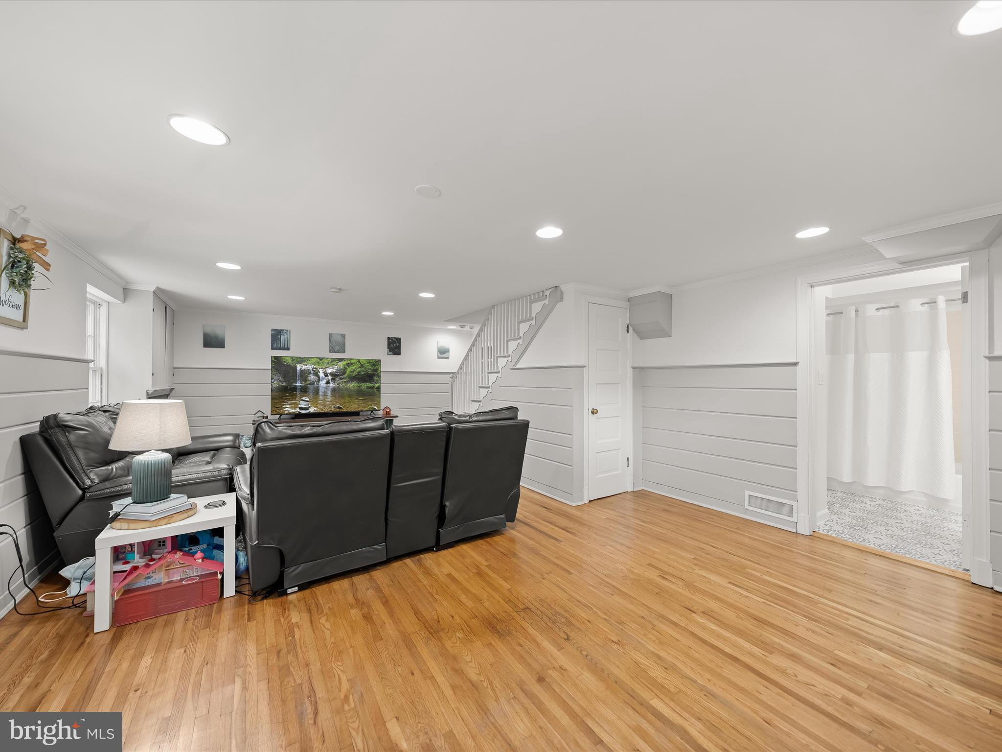 2833 NORTHAMPTON STREET NW