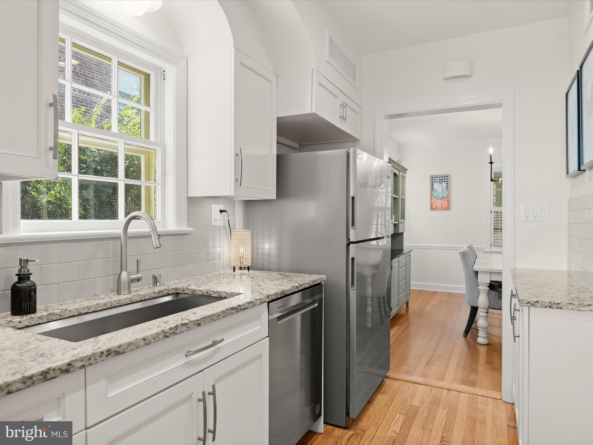 2833 NORTHAMPTON STREET NW