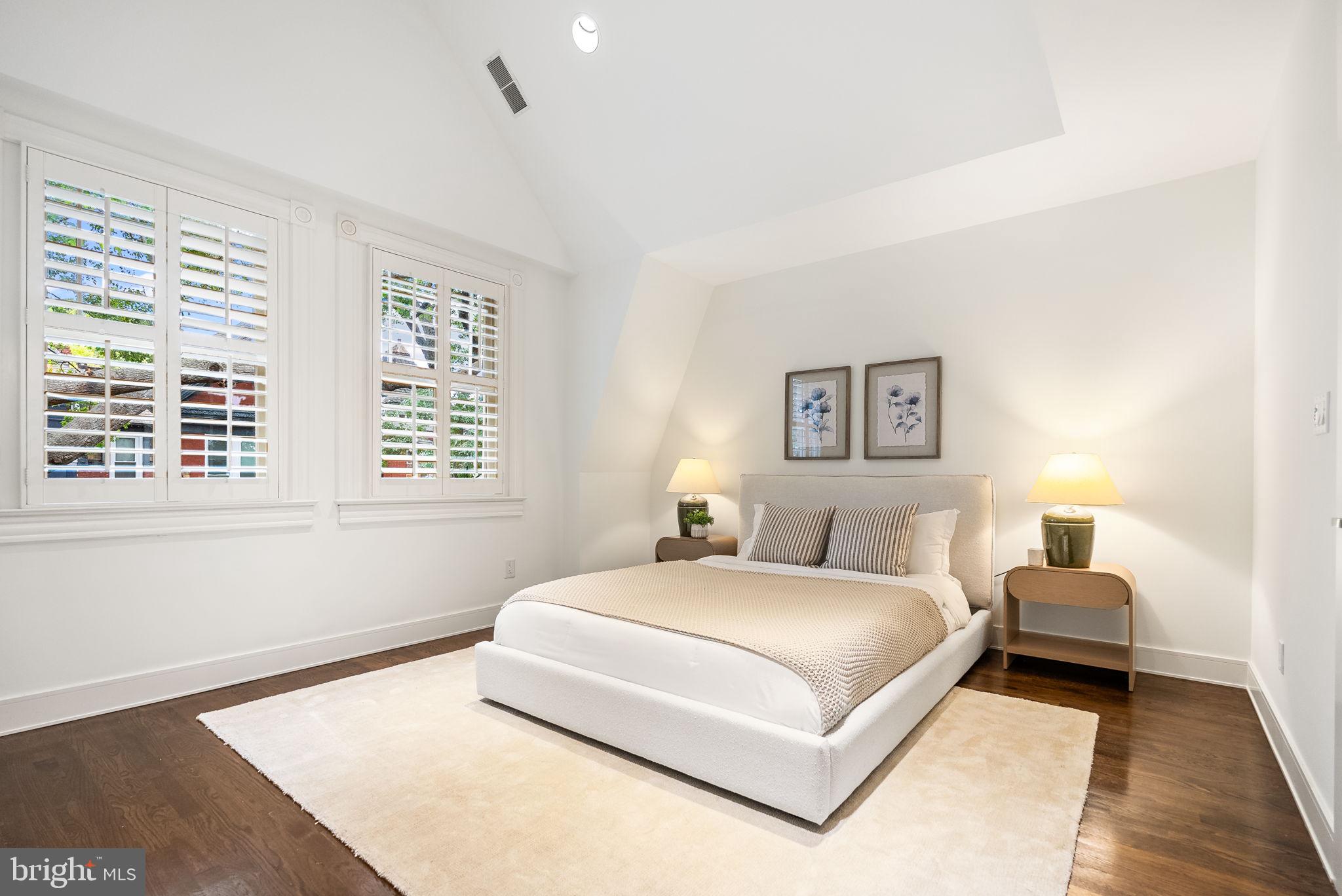 1762 CHURCH STREET NW