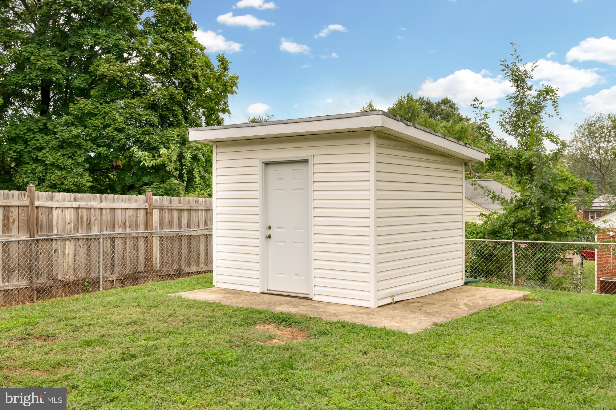 88 SHERIDAN STREET NE