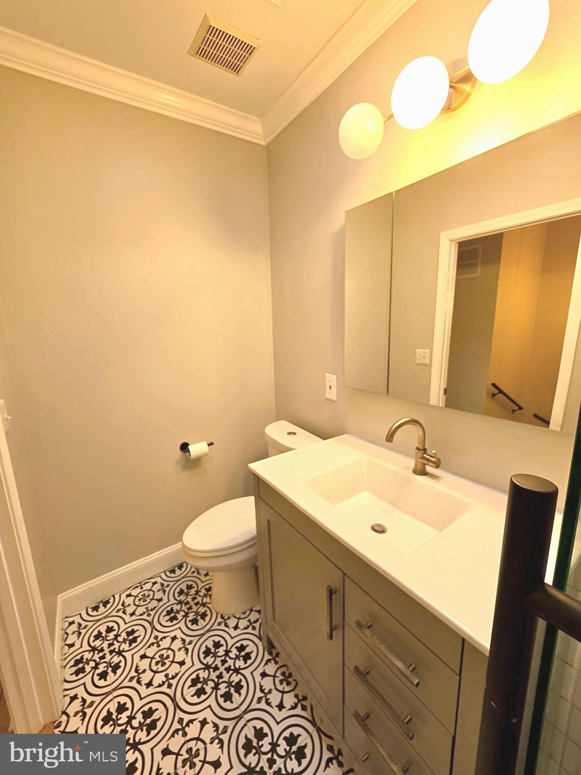 1209 FLORIDA AVENUE NE