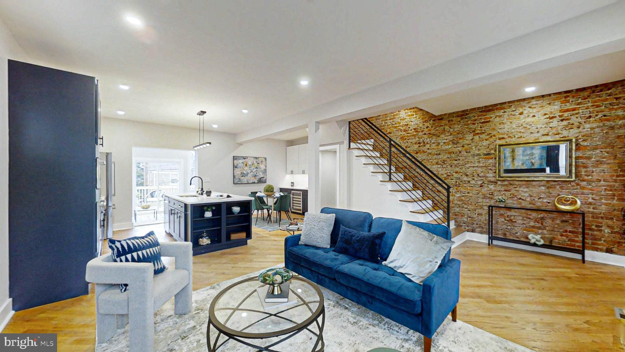 1336 RANDOLPH STREET NE