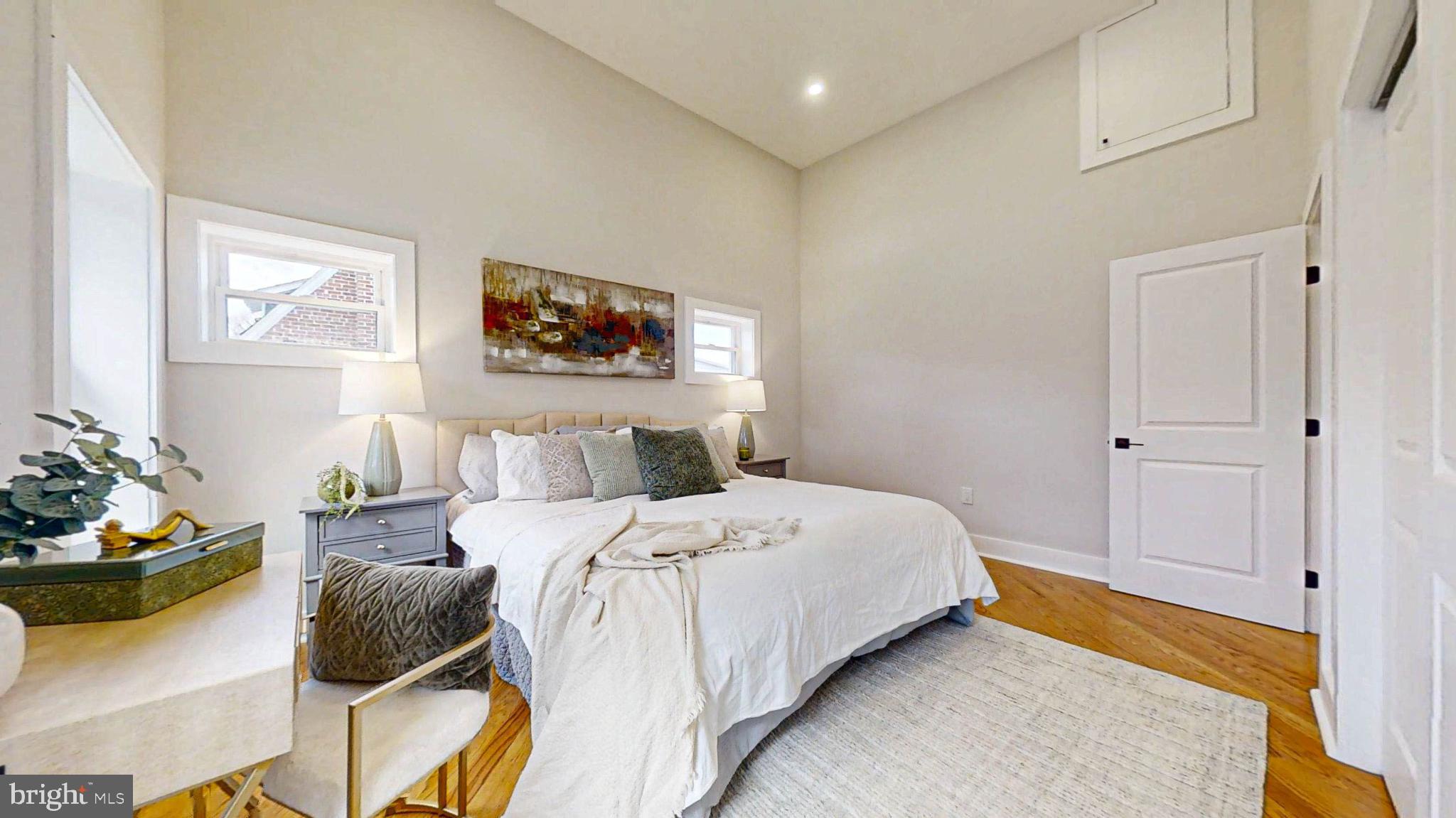 1336 RANDOLPH STREET NE