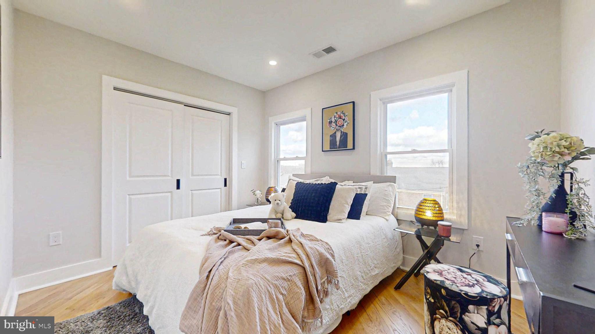 1336 RANDOLPH STREET NE