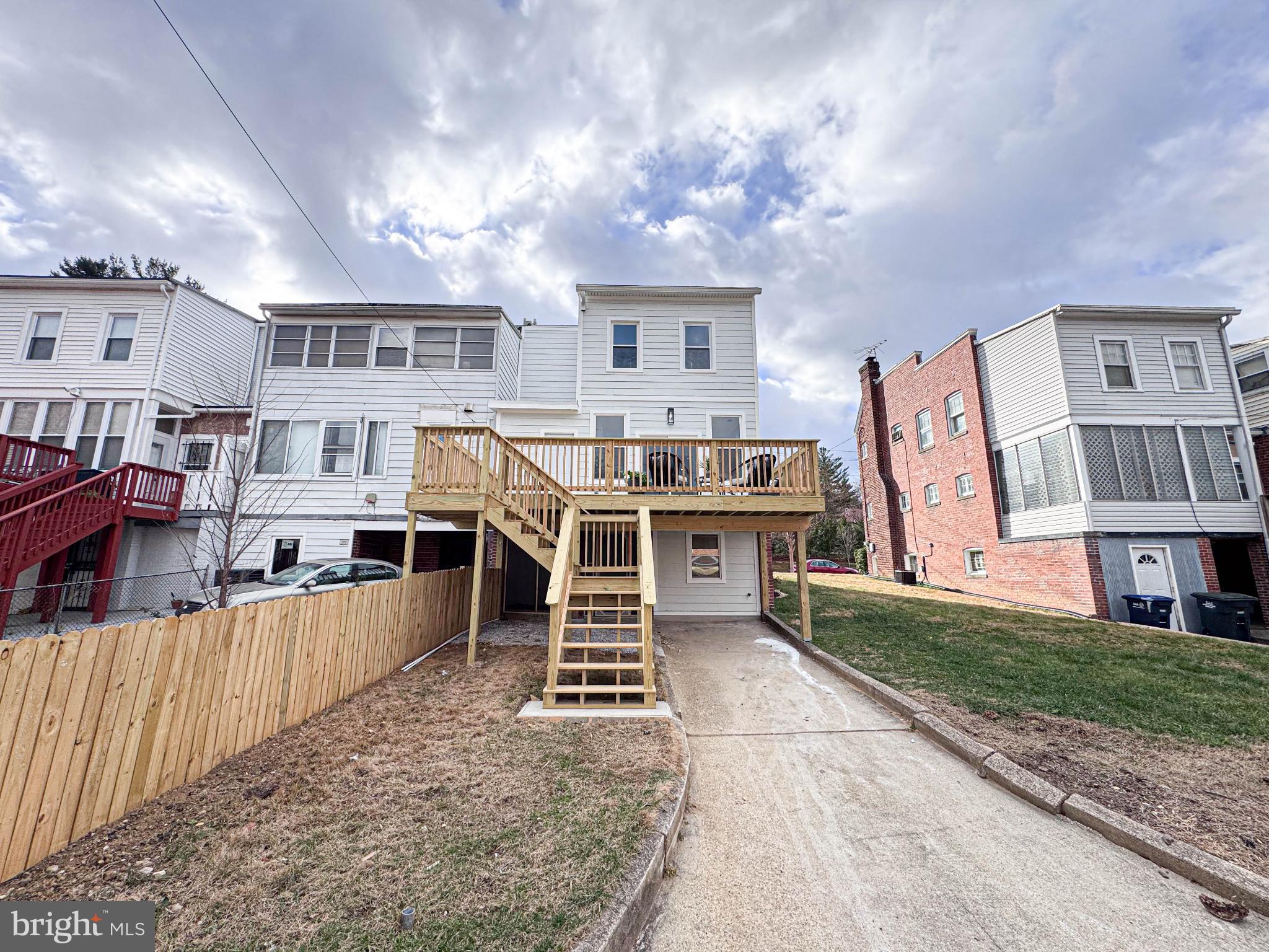 1336 RANDOLPH STREET NE