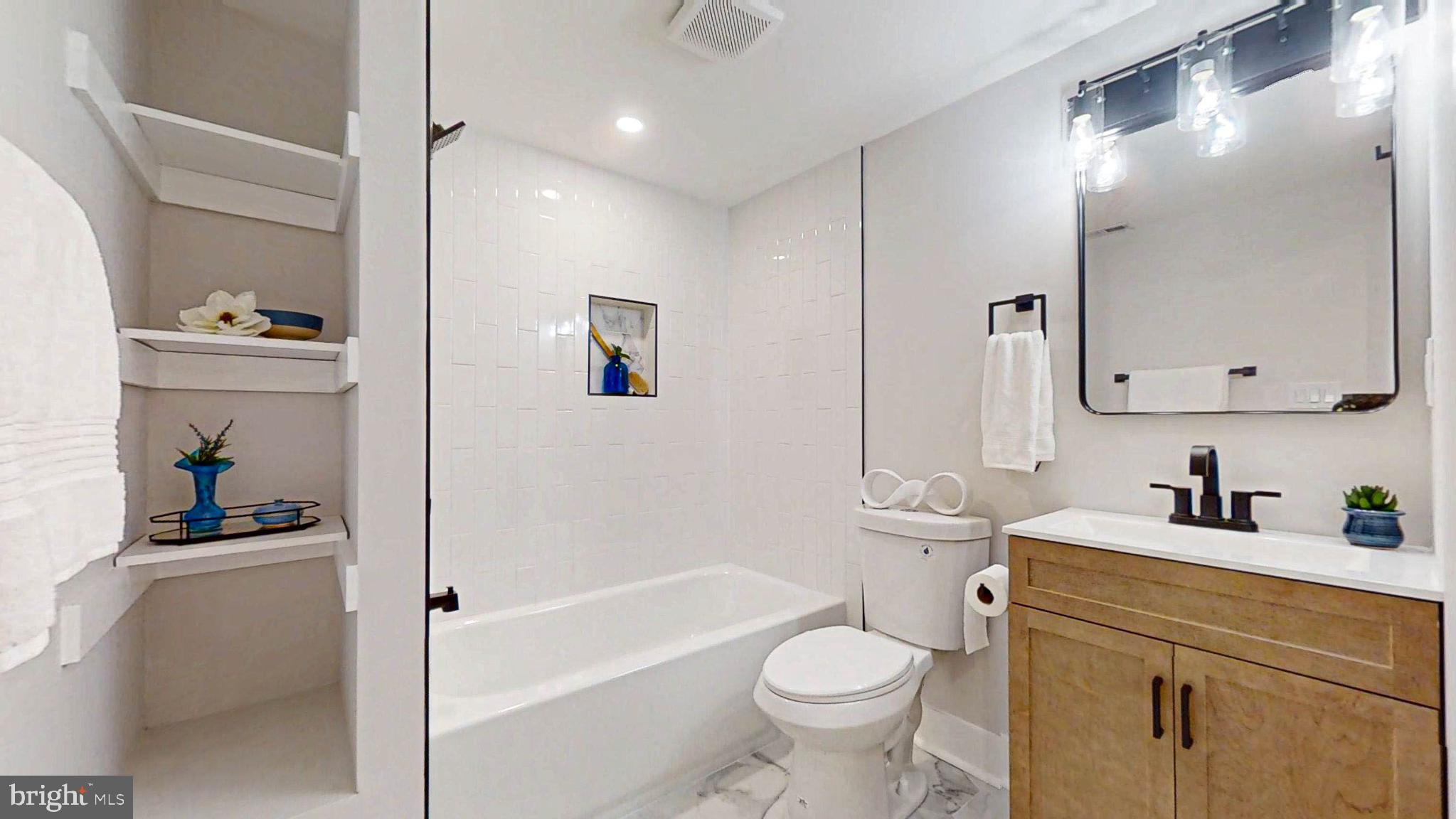 1336 RANDOLPH STREET NE