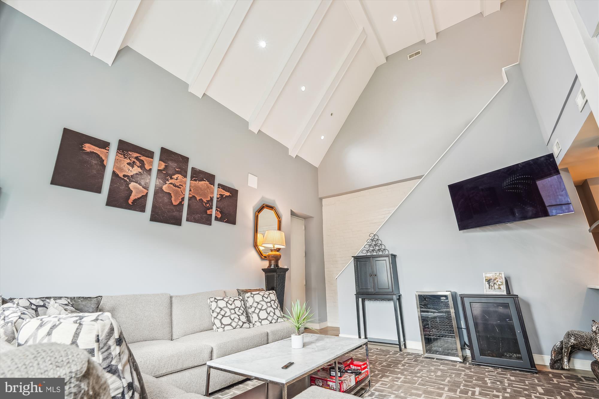 3240 HIATT PLACE NW 4