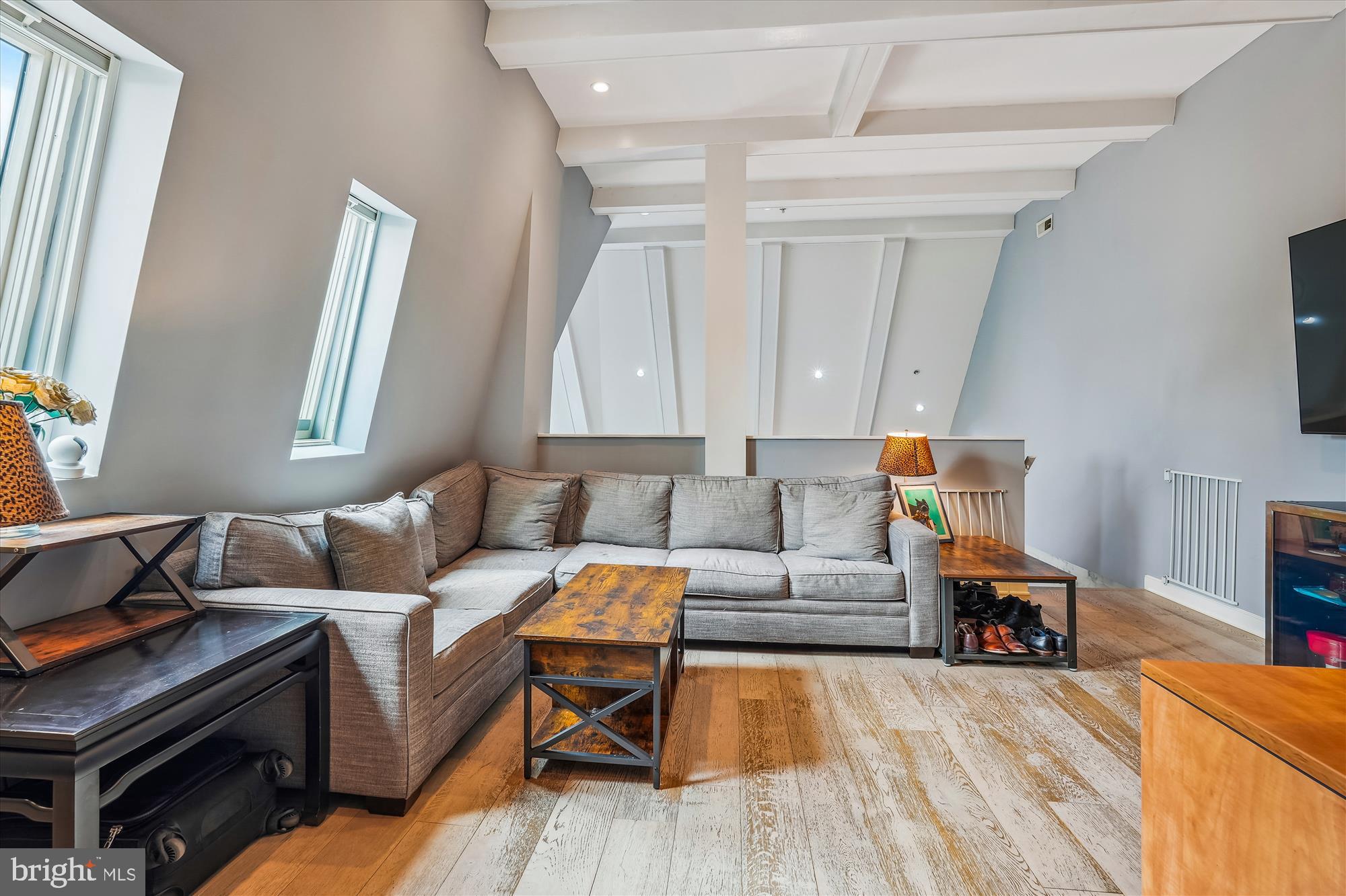 3240 HIATT PLACE NW 4