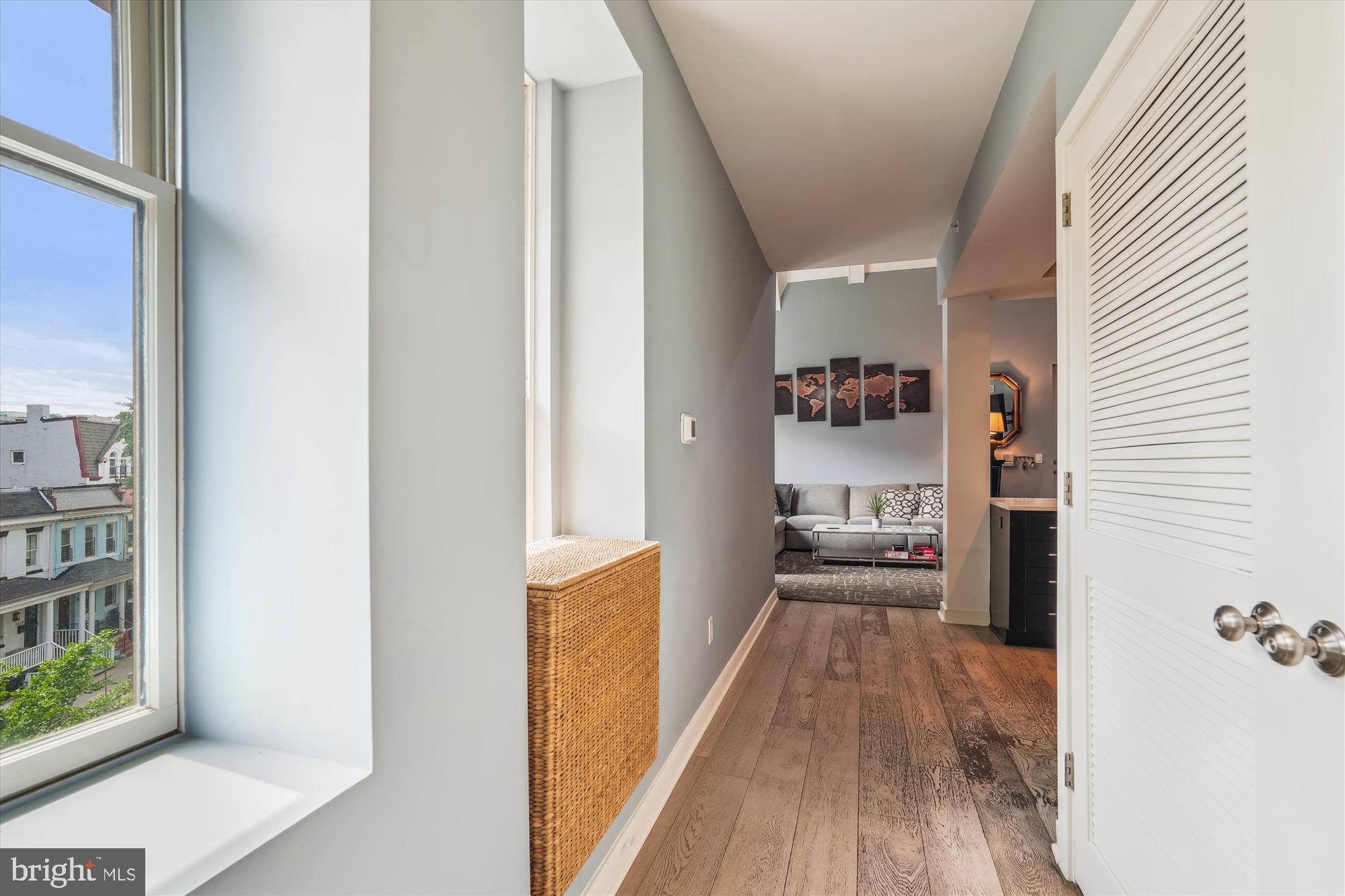 3240 HIATT PLACE NW 4