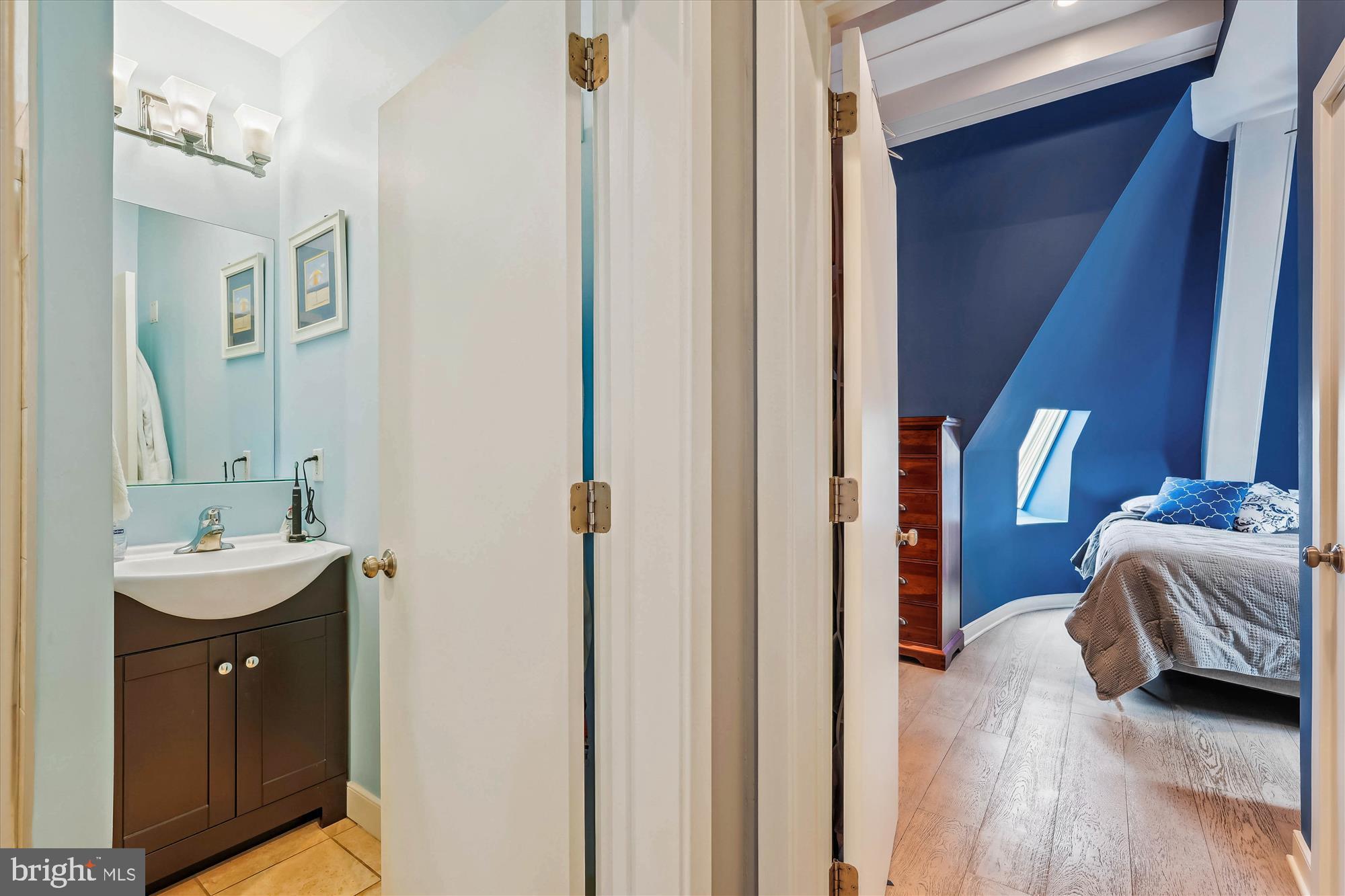 3240 HIATT PLACE NW 4