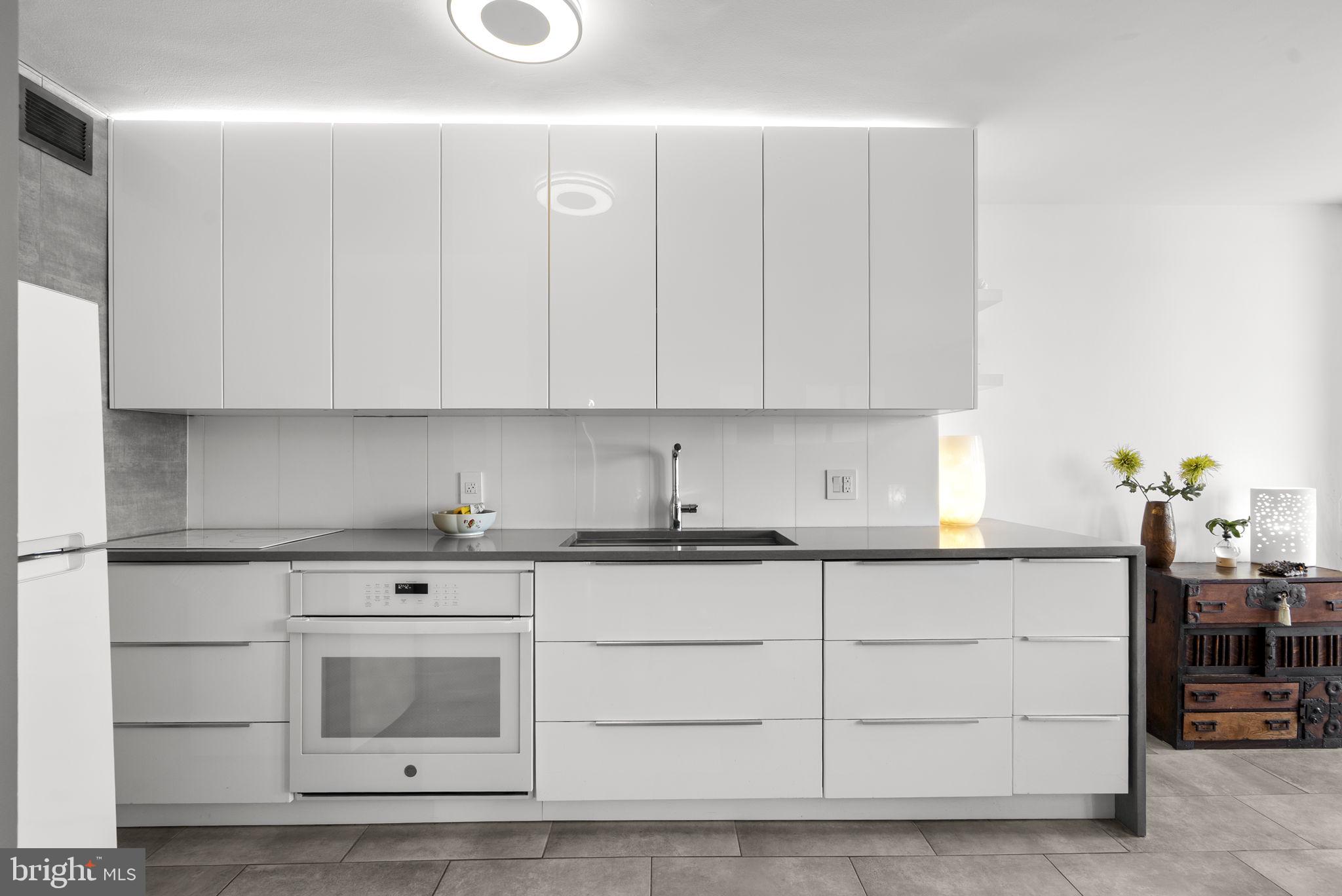 2800 WISCONSIN AVENUE NW 304