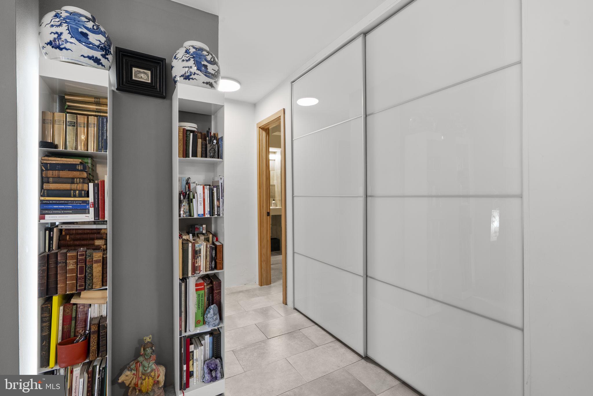 2800 WISCONSIN AVENUE NW 304