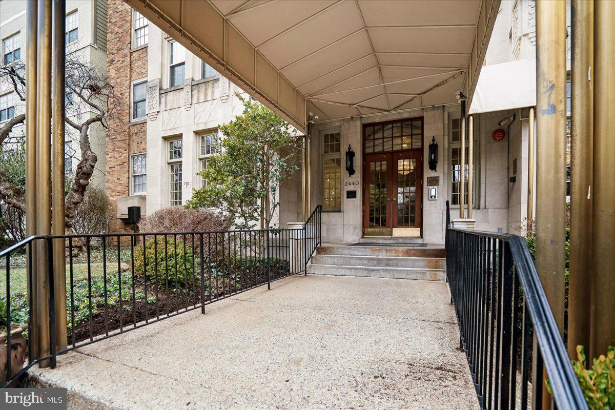 2440 16TH STREET NW 521
