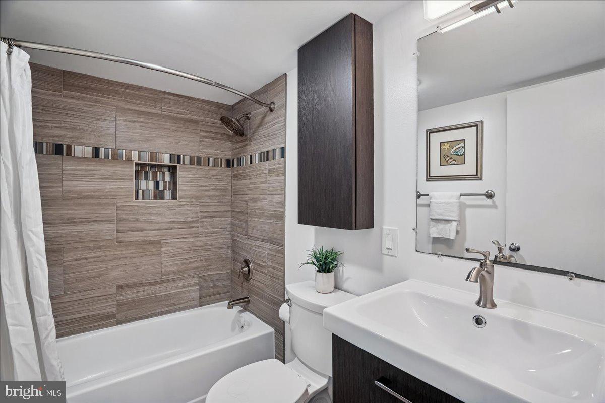 2440 16TH STREET NW 521