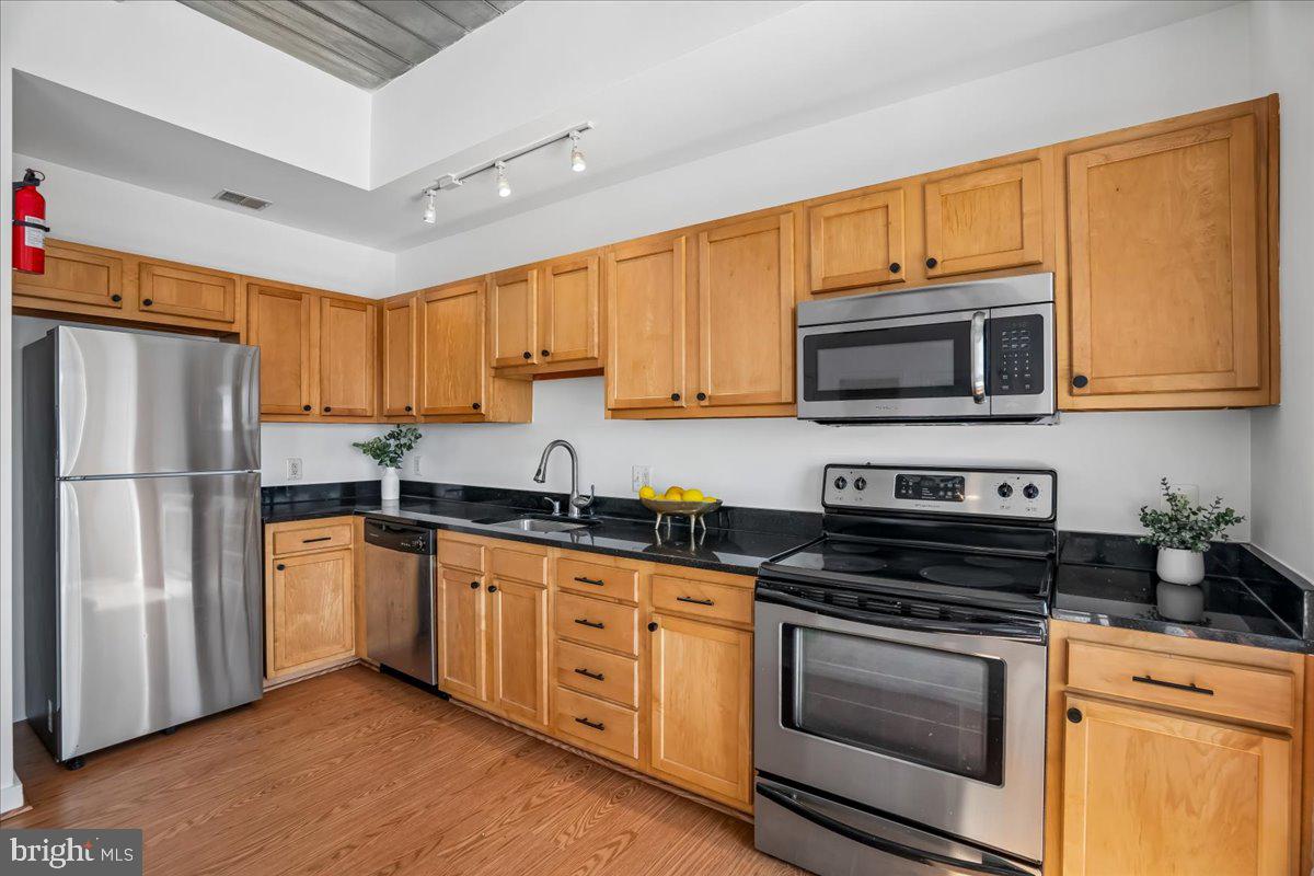 5885 COLORADO AVENUE NW 203