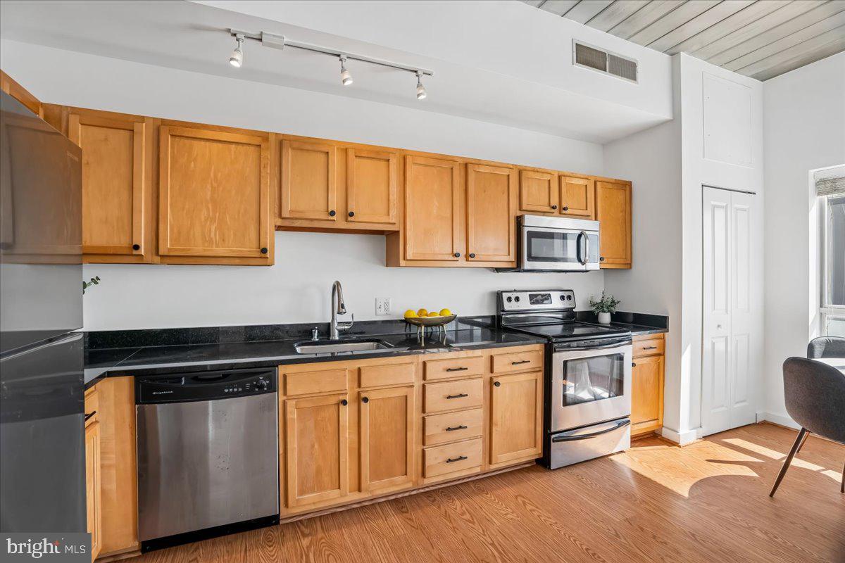 5885 COLORADO AVENUE NW 203