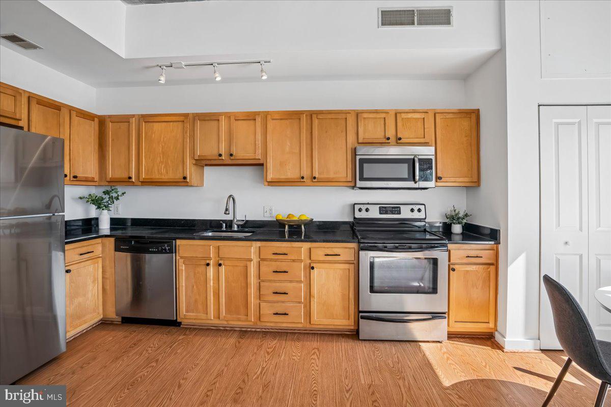 5885 COLORADO AVENUE NW 203