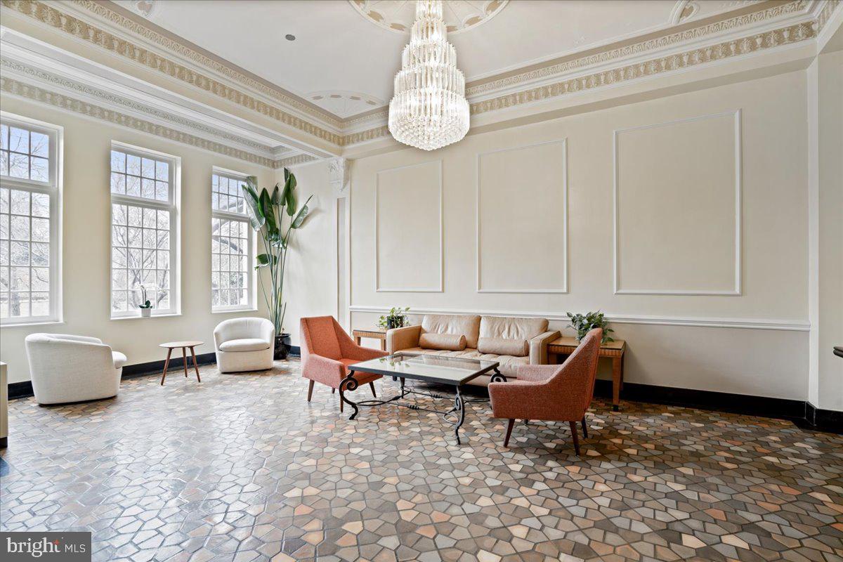 2440 16TH STREET NW 521