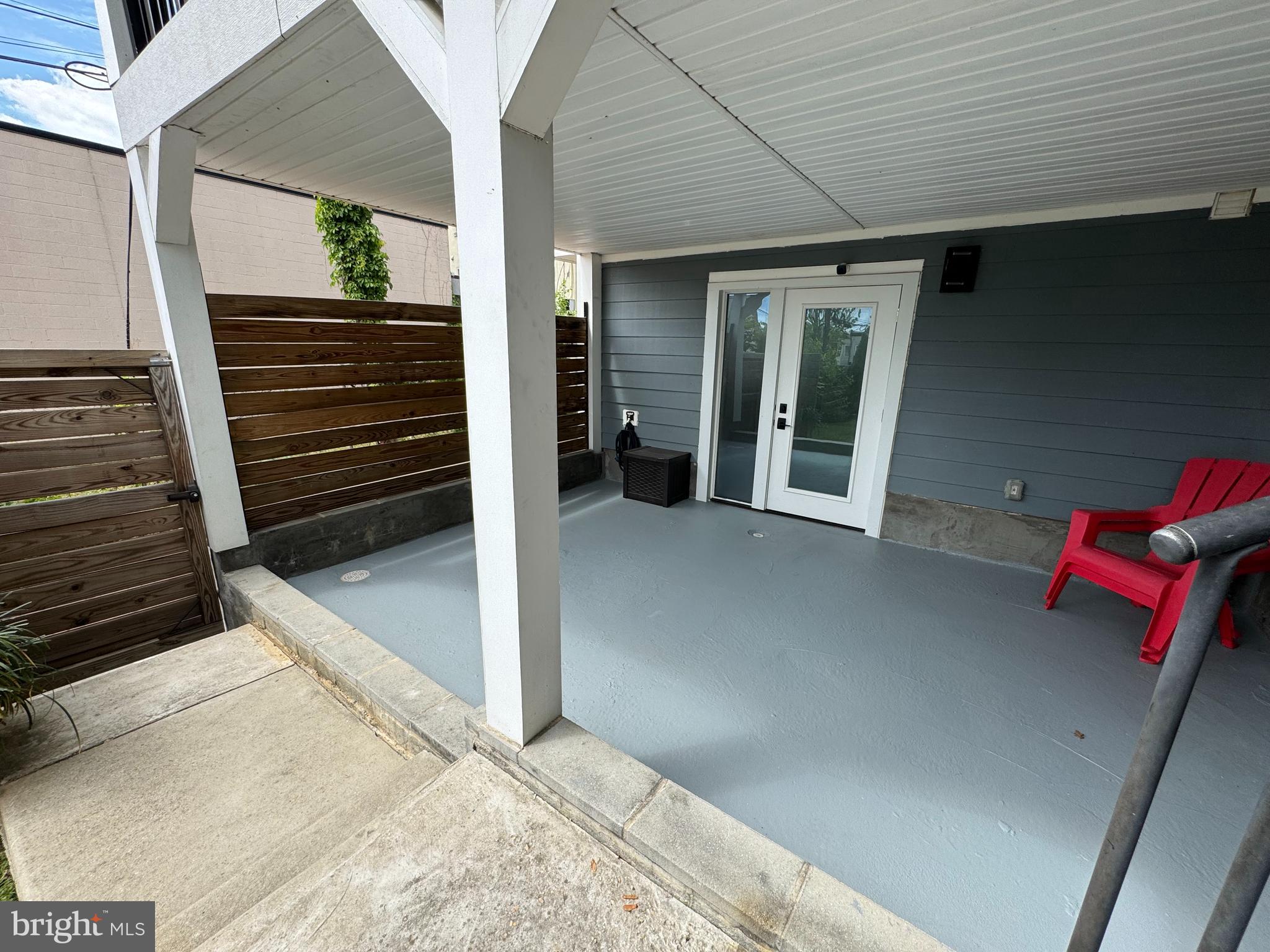 930 MADISON STREET NW 1