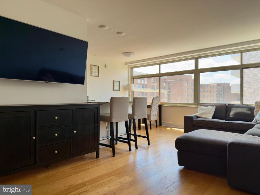 2401 H STREET NW 704