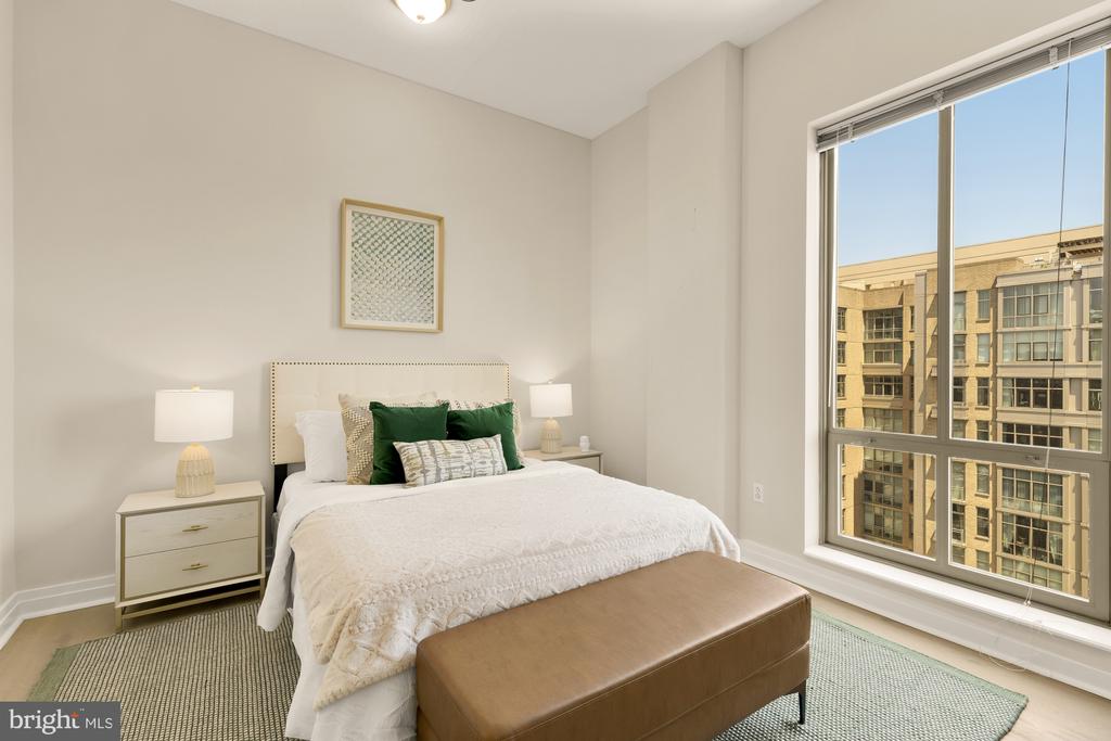 301 MASSACHUSETTS AVENUE NW Unit: 1103