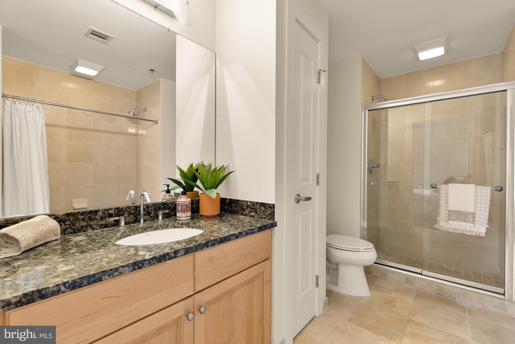 301 MASSACHUSETTS AVENUE NW Unit: 1103