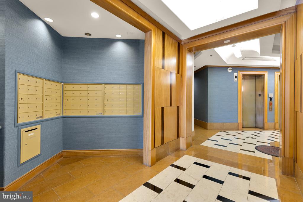 301 MASSACHUSETTS AVENUE NW Unit: 1103