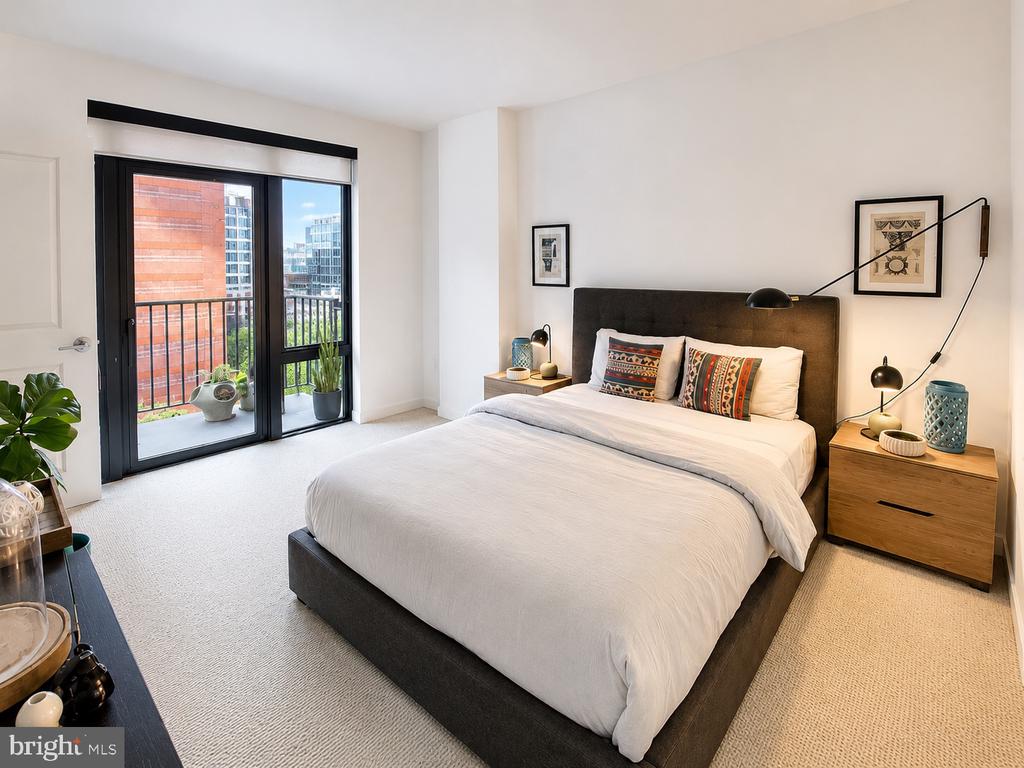 1001 L STREET NW Unit: 604