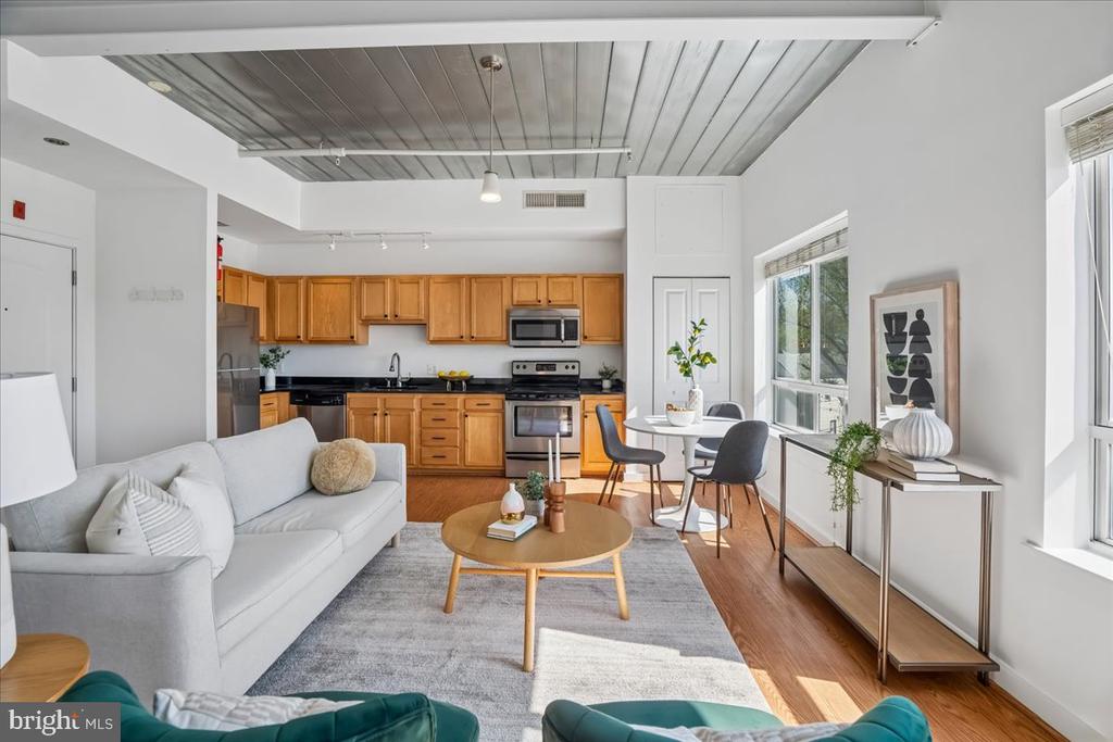 5885 COLORADO AVENUE NW Unit: 203