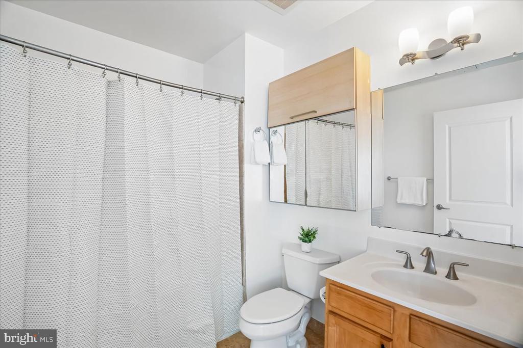 5885 COLORADO AVENUE NW Unit: 203