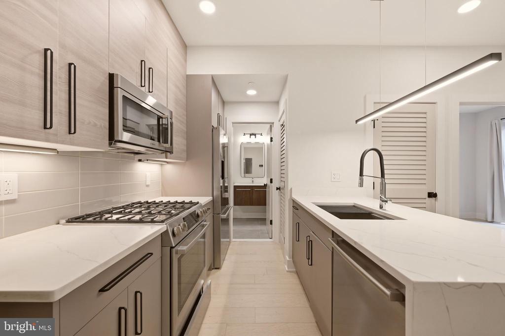 1471 HARVARD STREET NW Unit: 2
