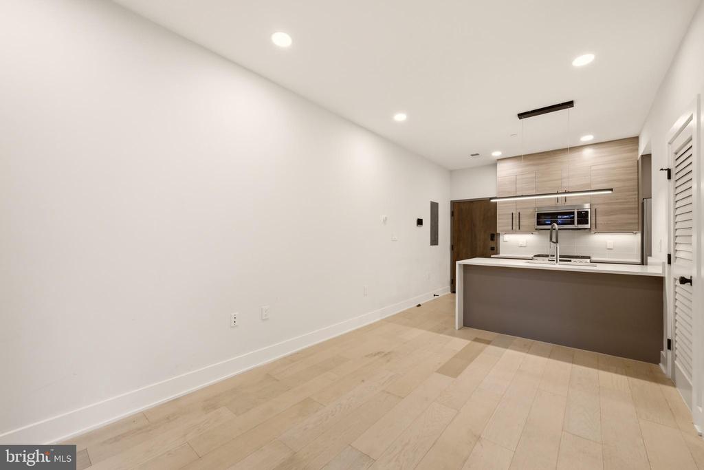 1471 HARVARD STREET NW Unit: 2
