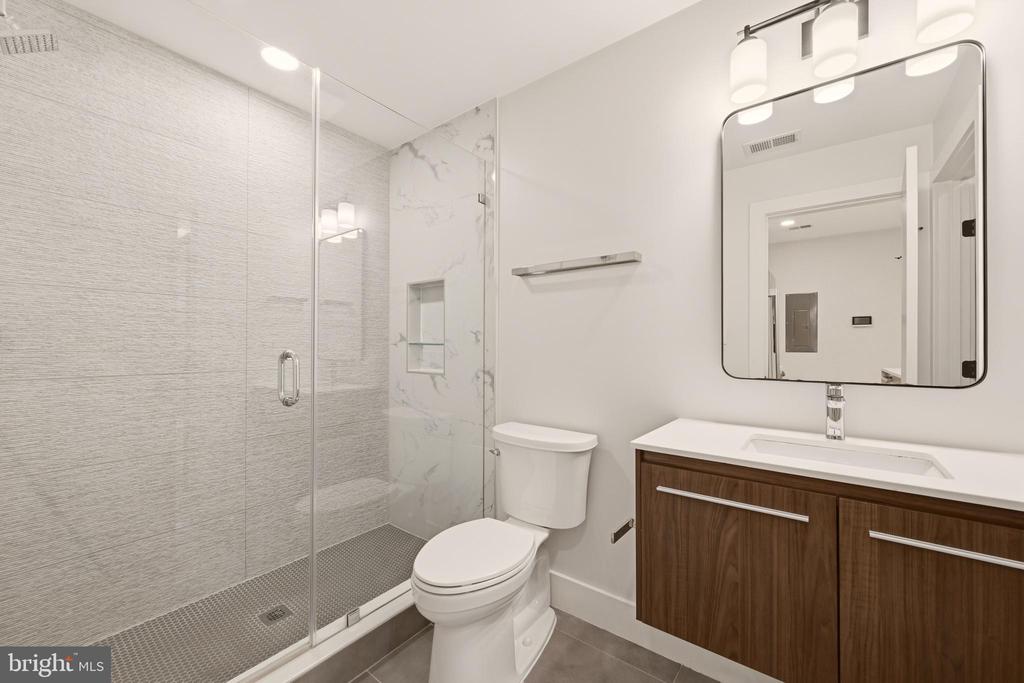 1471 HARVARD STREET NW Unit: 2