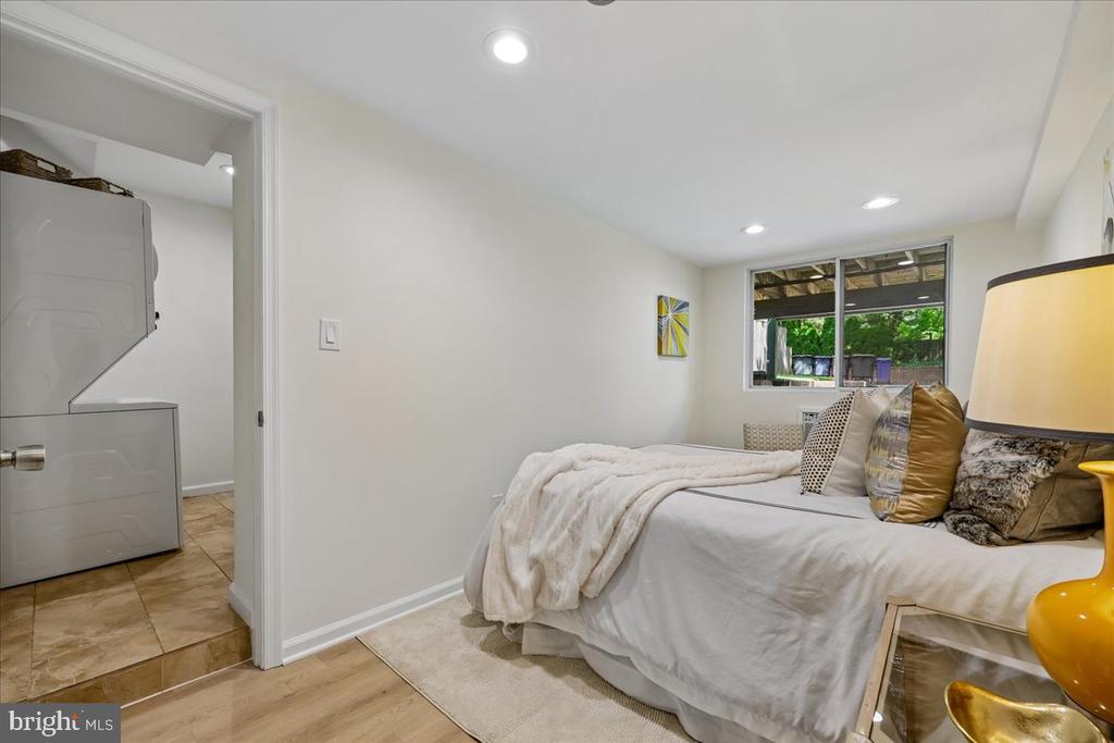 2509 39TH STREET NW