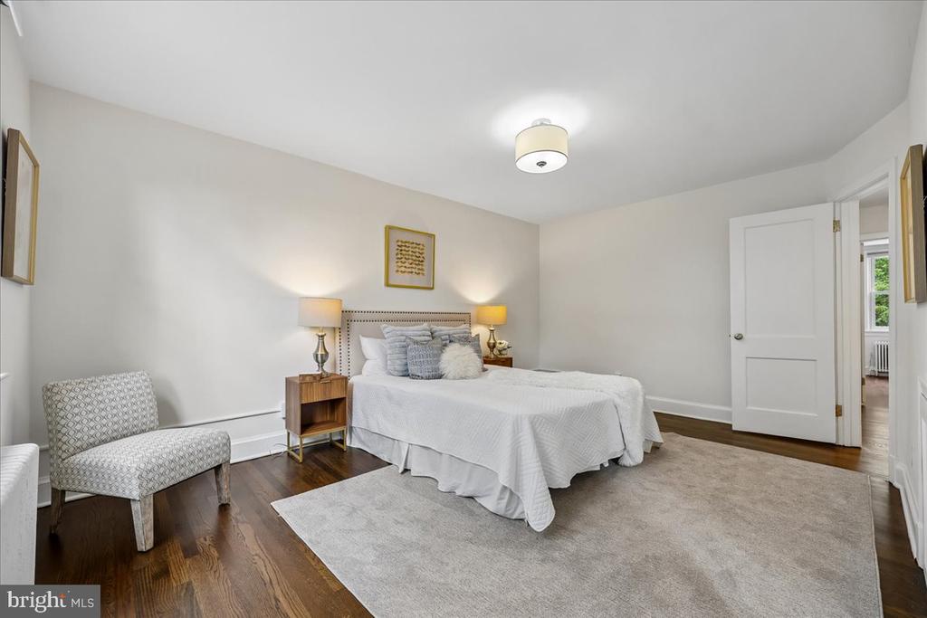 2509 39TH STREET NW