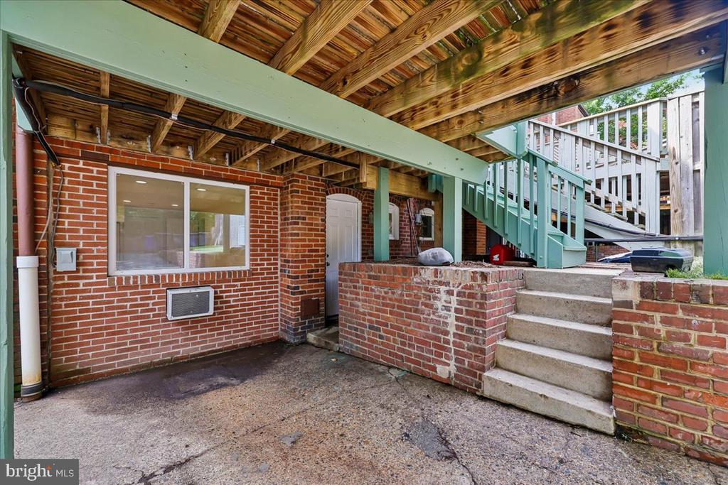 2509 39TH STREET NW